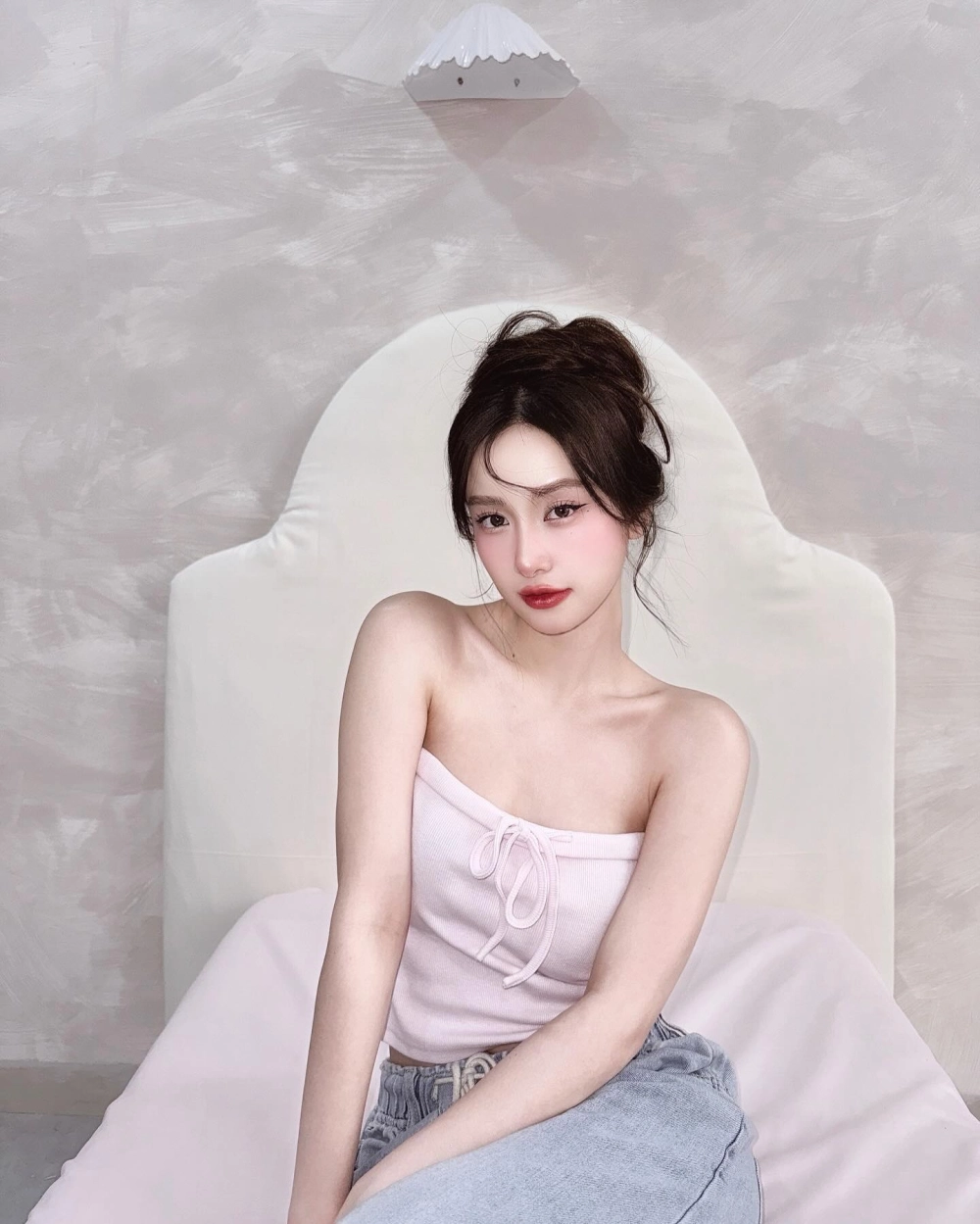 Ảnh gái xinh 2005 và vẻ đẹp rực rỡ của tuổi 20