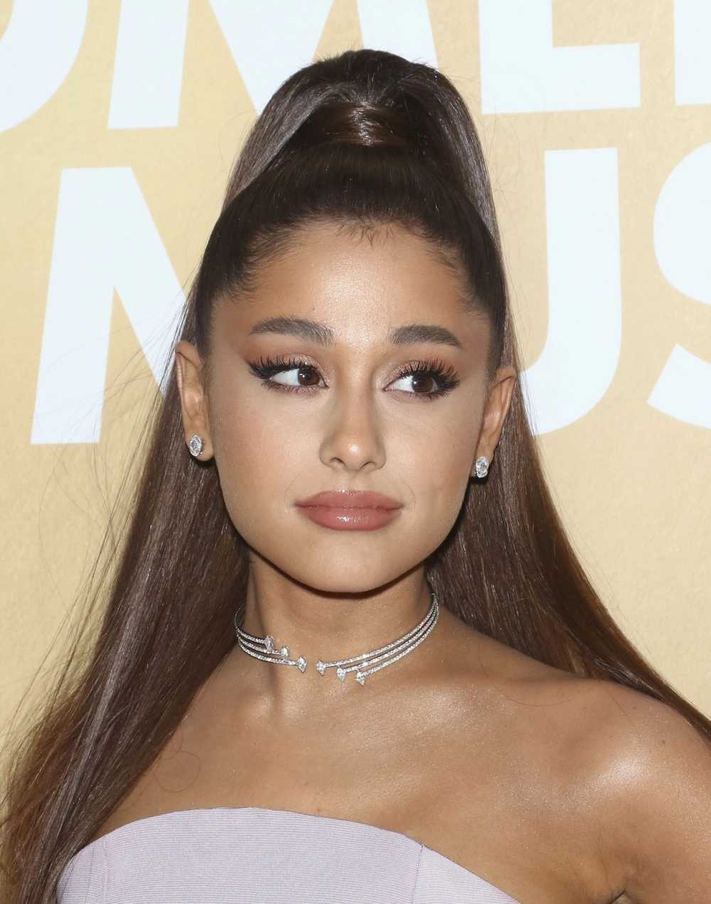 Ariana Grande song ca khúc ghi dấu ấn trong sự nghiệp