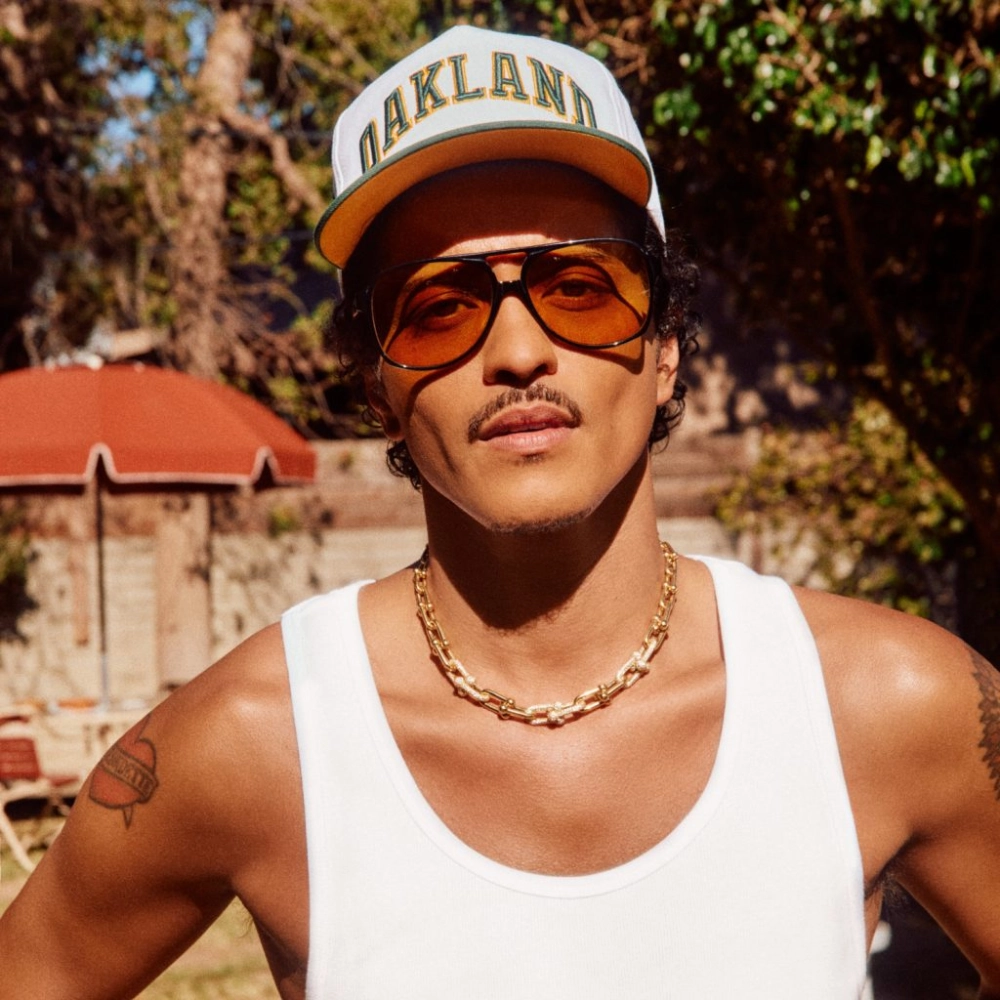 Bruno-Mars cái tên bảo chứng cho loạt bản hit