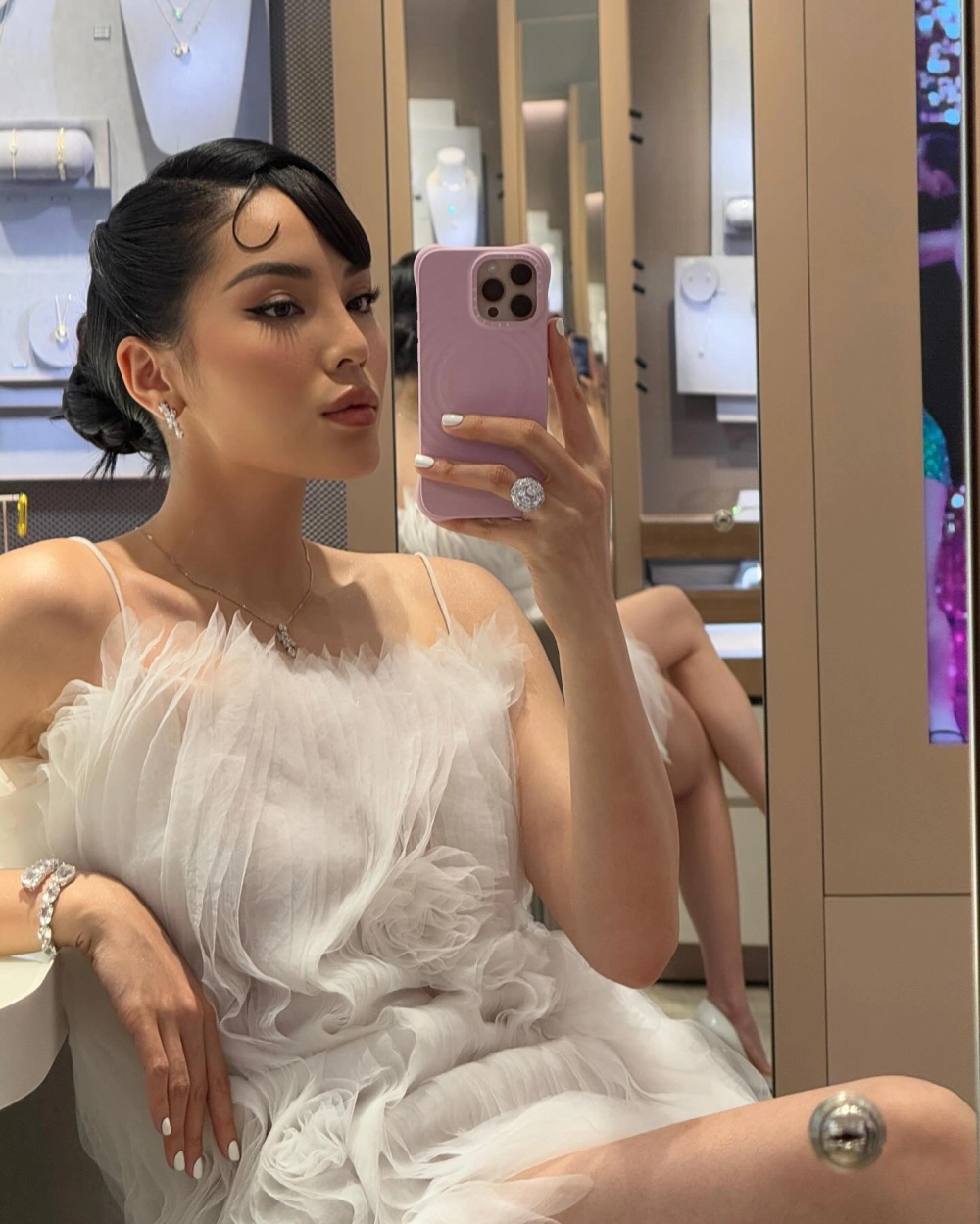 Em gái đẹp và vẻ đẹp ngây thơ, trong sáng