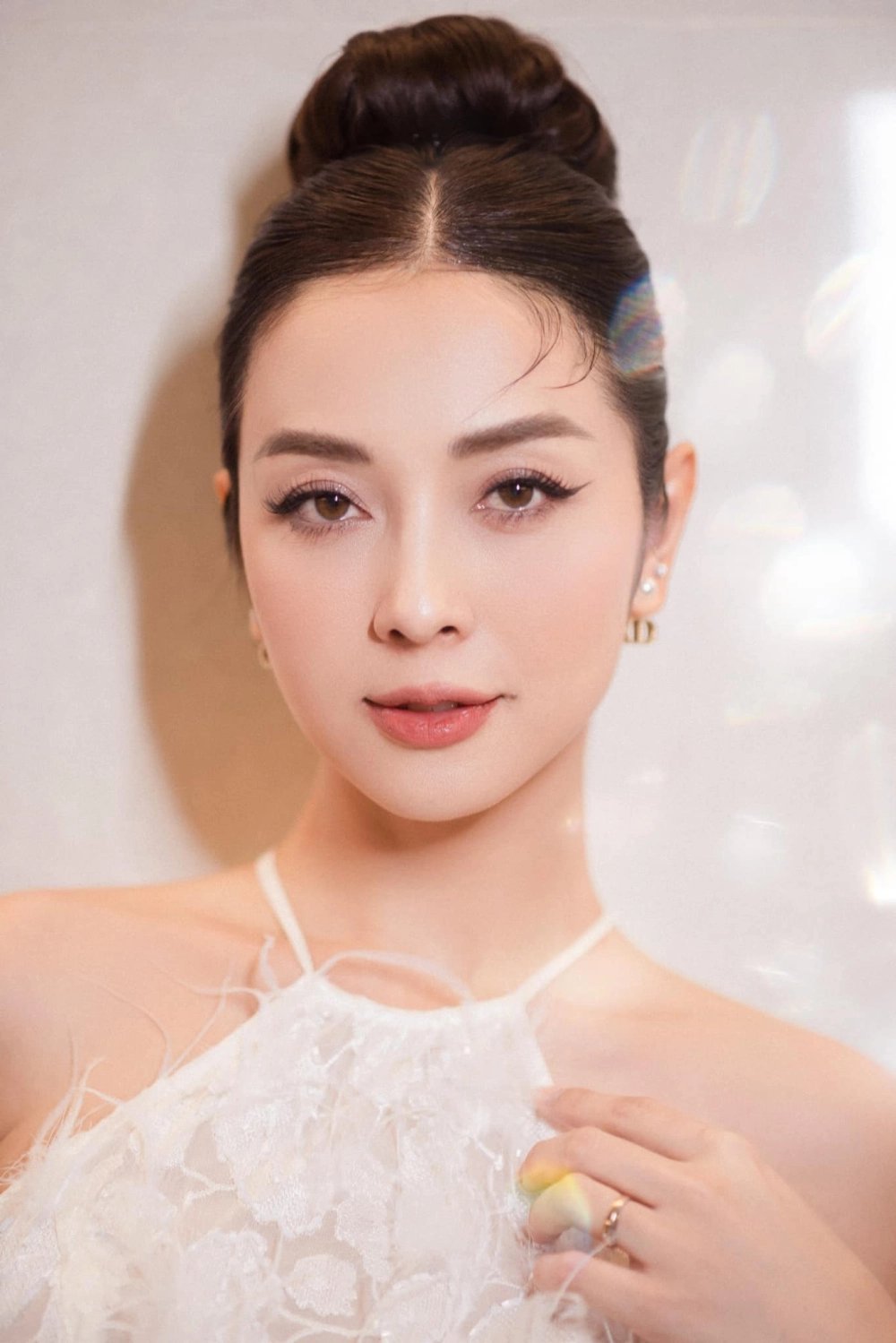 Các bé gái xinh đẹp và những khoảnh khắc đáng yêu như thiên thần