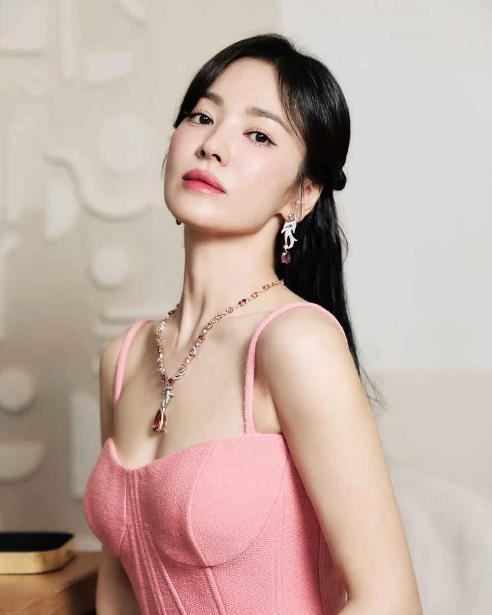 Gái Hàn đẹp và thần thái sang chảnh, đầy cuốn hút