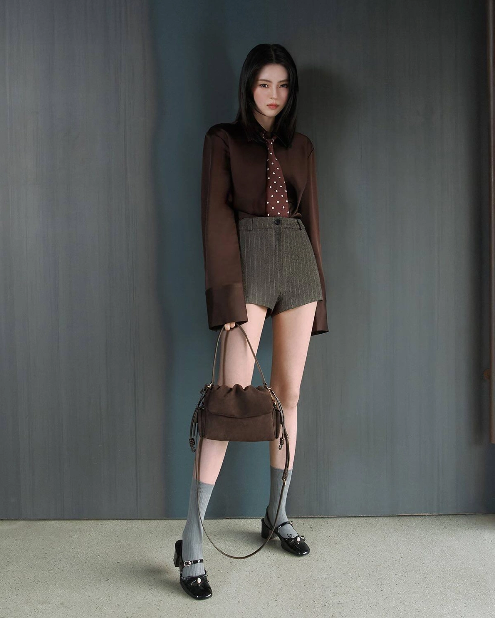 Gái Hàn Quốc ngầu với phong cách thời trang đường phố cực chất