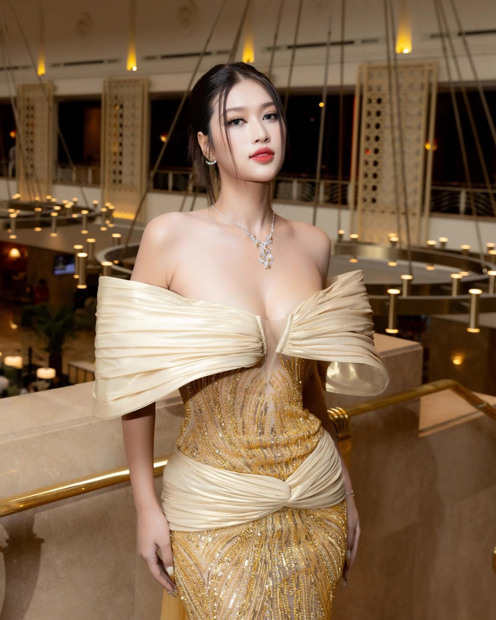 Gái xinh Việt Nam cute và vẻ đẹp kẹo ngọt đốn tim