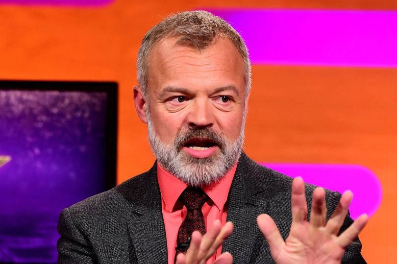 Graham Norton books những tác phẩm giàu cảm xúc