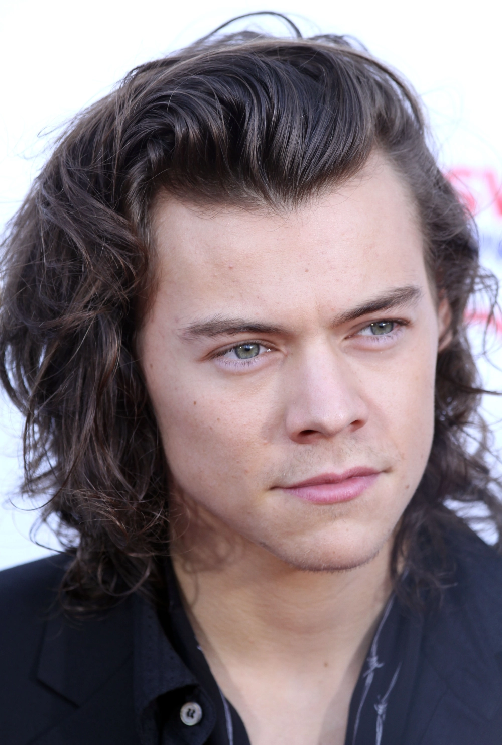 Sing of the times Harry Styles bản hit gây nhầm lẫn