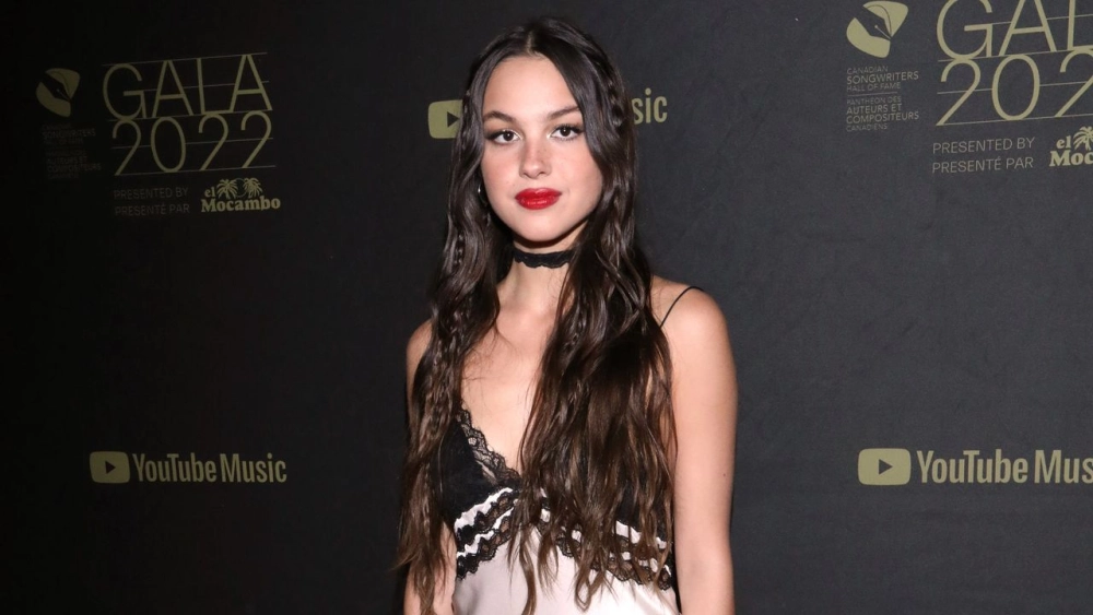 Olivia Rodrigo tickets vé tour luôn cháy hàng nhanh
