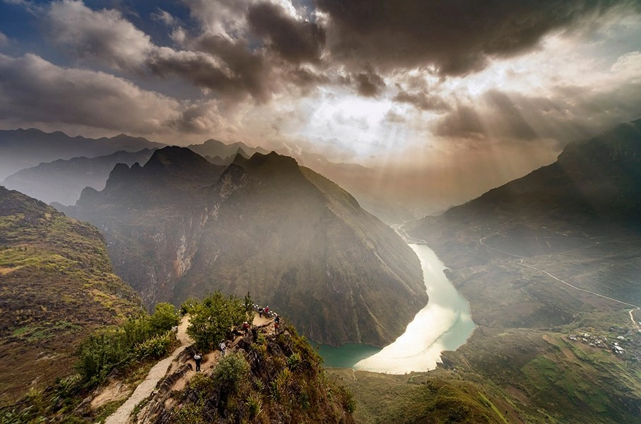 Khám phá phong cảnh ở hà giang thơ mộng giữa miền núi cao
