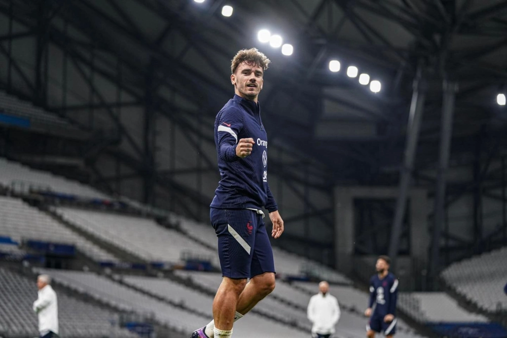 Antoine Griezmann hair phong cách tóc trẻ trung mang đậm cá tính