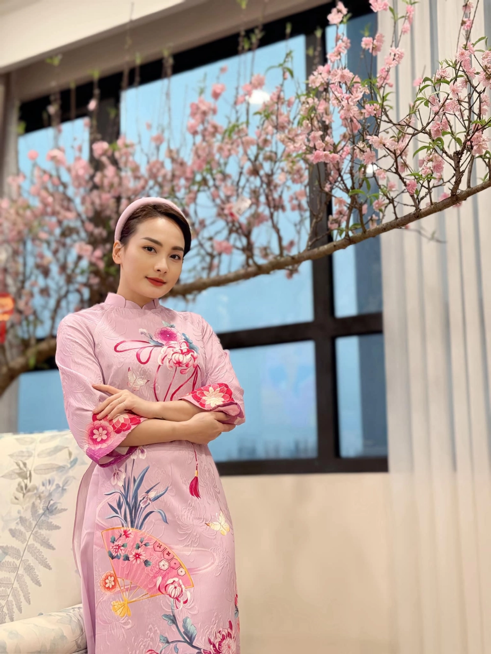 Bảo Thanh tuổi 35 vẫn giữ nhan sắc trẻ trung cuốn hút