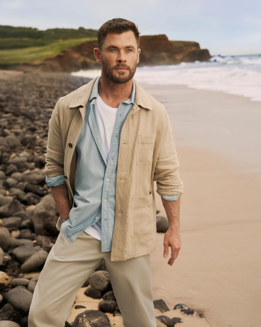 Chris Hemsworth height chiều cao chuẩn siêu sao Hollywood