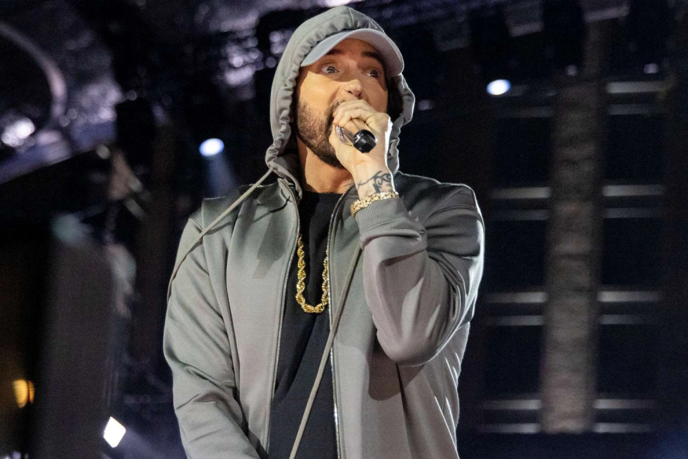 Eminem superman eminem bản rap khắc họa tình yêu