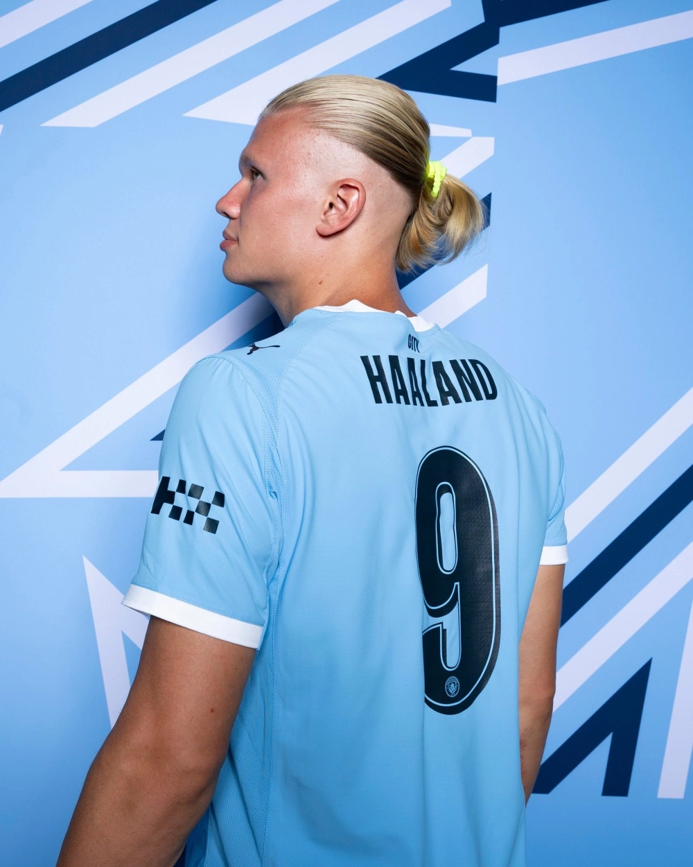 Erling Haaland salary thu nhập khủng khiến nhiều người ngưỡng mộ