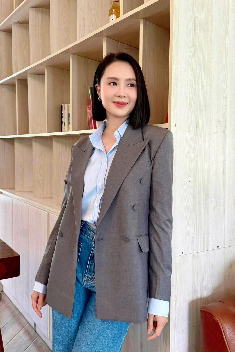 Gỗ lũa Hồng Diễm chủ đề gây tò mò trên mạng xã hội