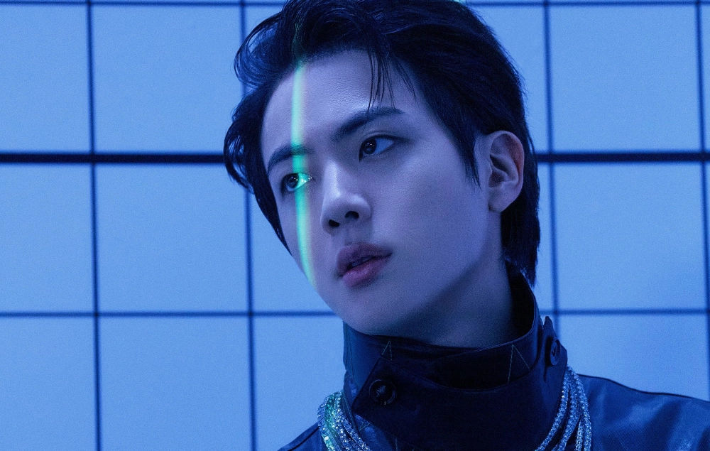 Jin BTS news tin tức nóng hổi về nam idol luôn được chú ý