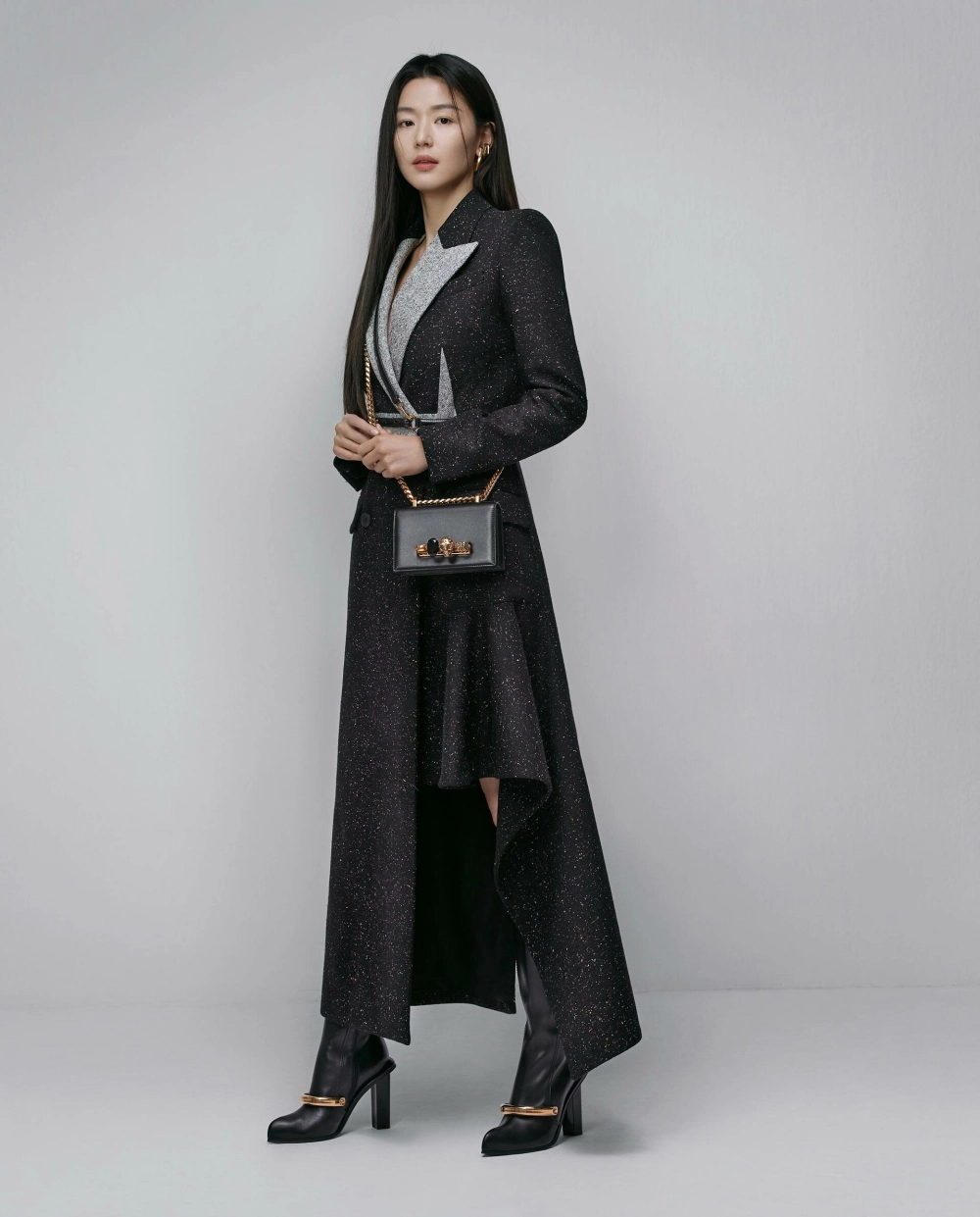 Jun Ji Hyun phim và chương trình truyền hình đều gây sốt