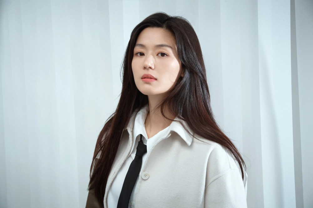 Jun Ji Hyun cô nàng ngổ ngáo tạo nên hiện tượng phòng vé
