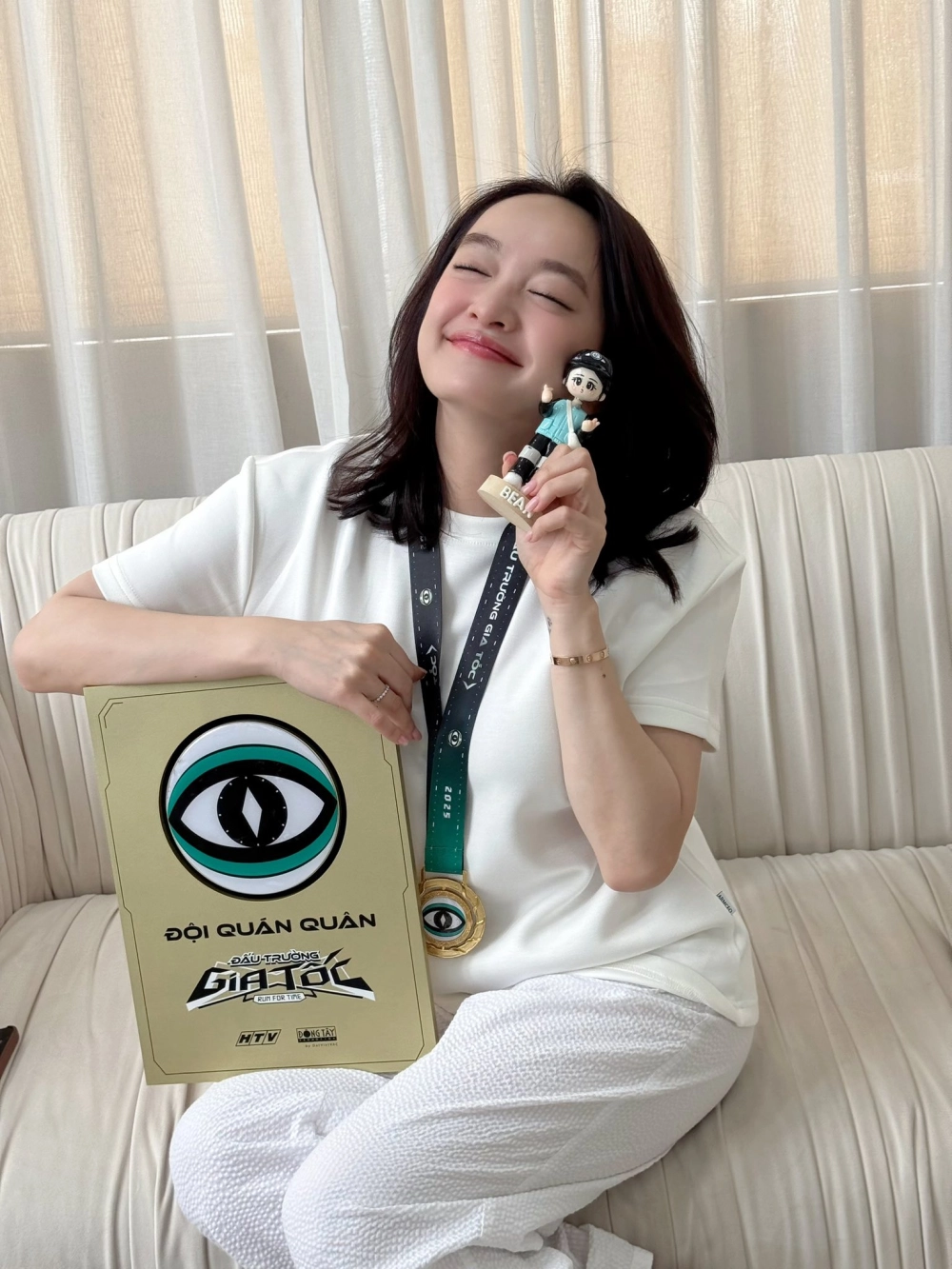 Kaity Nguyễn sinh năm 1999, tài năng và tự tin