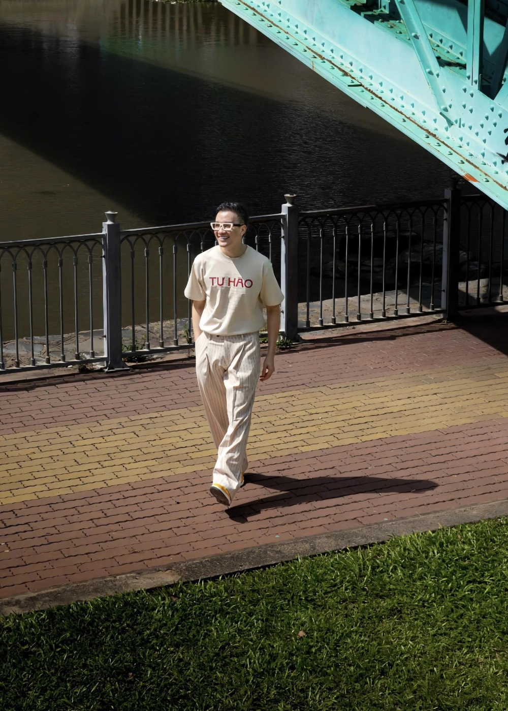 Tiểu sử Lương Mạnh Hải kể về hành trình từ người mẫu đến diễn viên