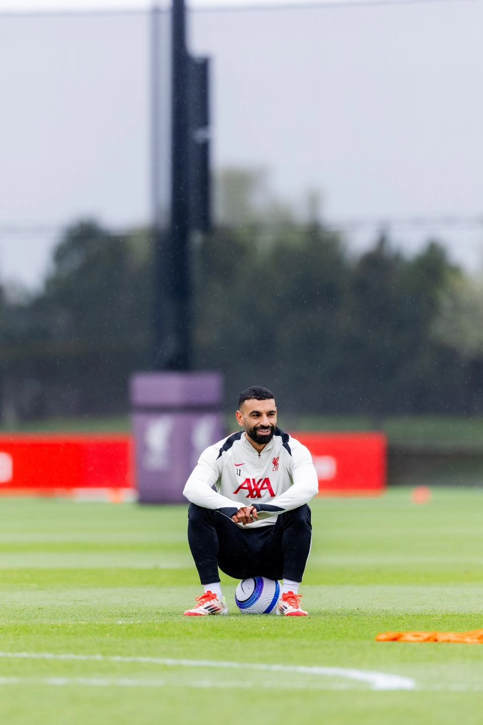 Mohamed Salah English truyền cảm hứng với kỹ năng ngoại ngữ