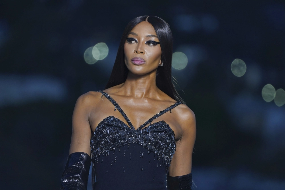 Naomi Campbell daughter xinh đẹp như mẹ thuở trẻ