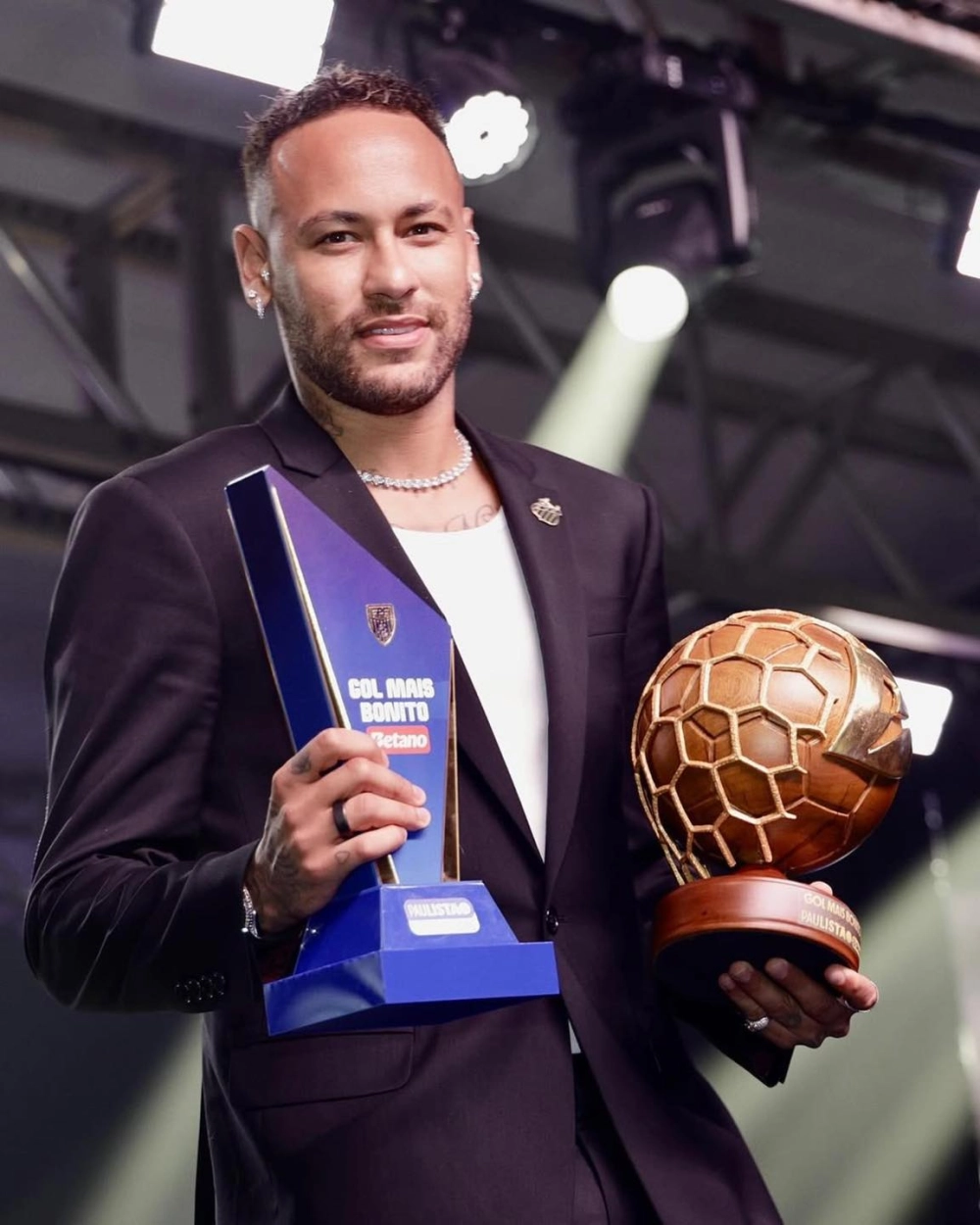 Skill Neymar Jr. khiến đối thủ phải dè chừng trên sân