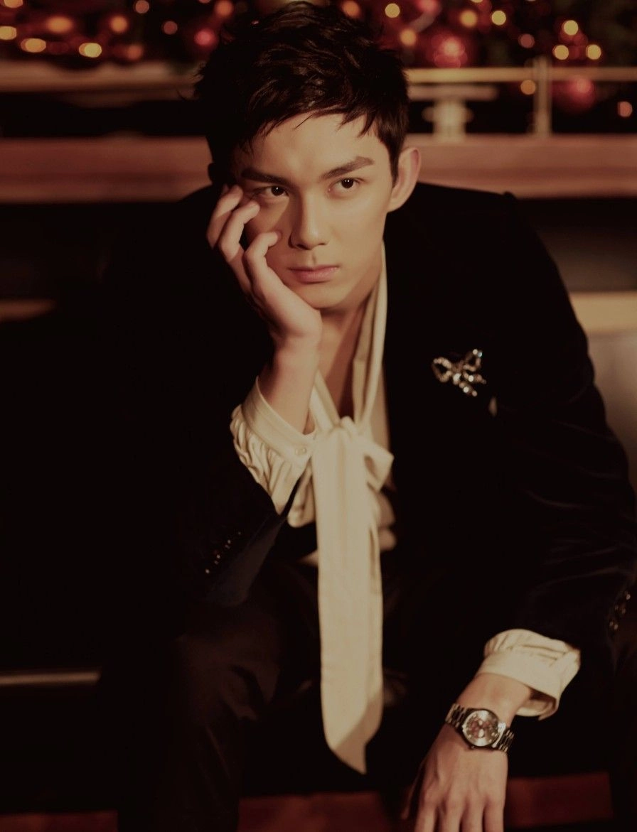 Ngô Lỗi body săn chắc và cuốn hút mọi ánh nhìn