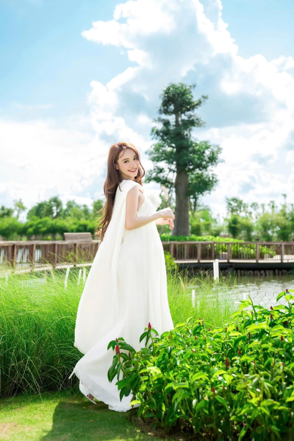 Tin tức về Nhã Phương luôn thu hút người hâm mộ