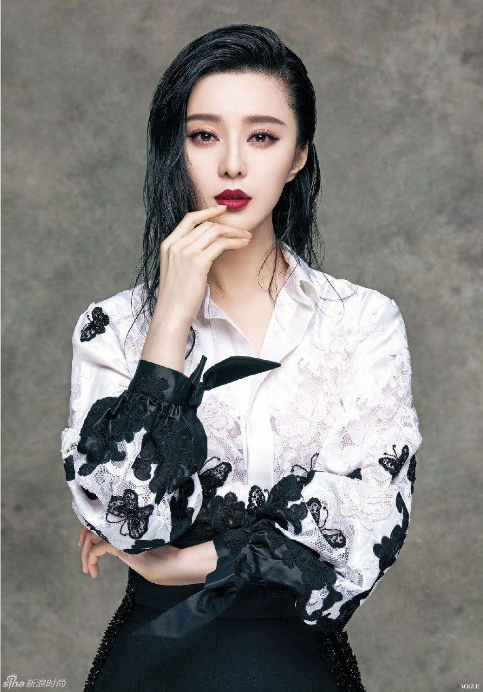 Phạm Băng Băng bị phong sát gây chấn động