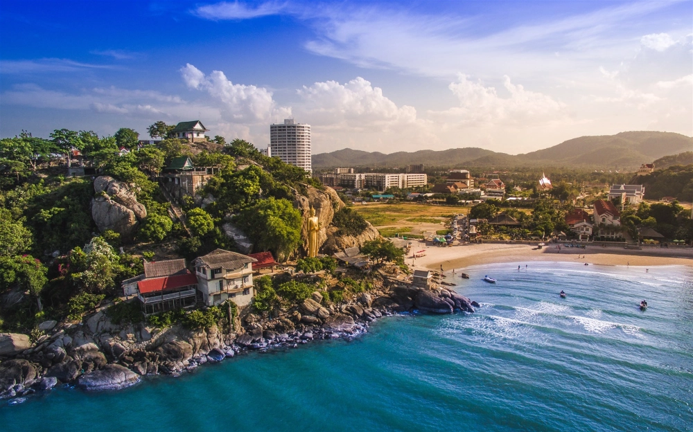 Chiêm ngưỡng cảnh chùa Thái Lan thanh tịnh và cổ kínhChiêm ngưỡng cảnh chùa Thái Lan thanh tịnh và cổ kính