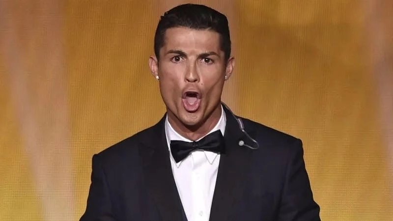 Khám phá những bức ronaldo meme hài hước