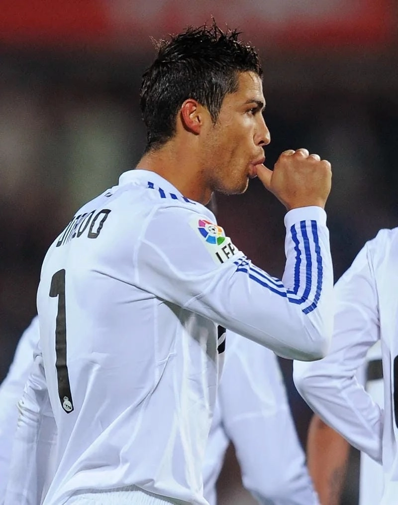 Lạc lối trong ronaldo meme đời thường