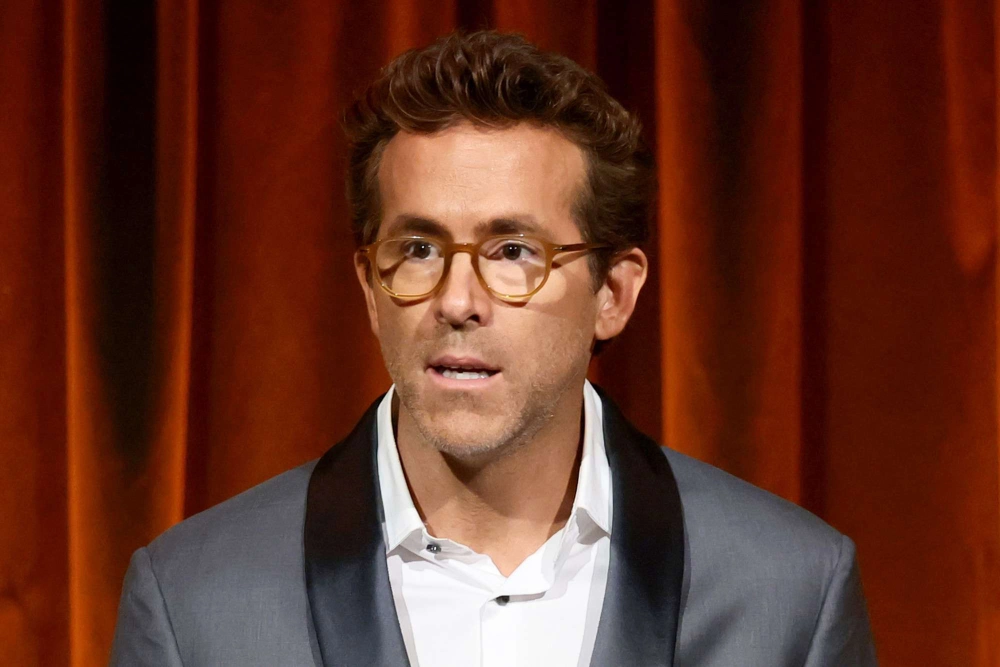 Blake Lively and Ryan Reynolds cặp đôi vàng Hollywood