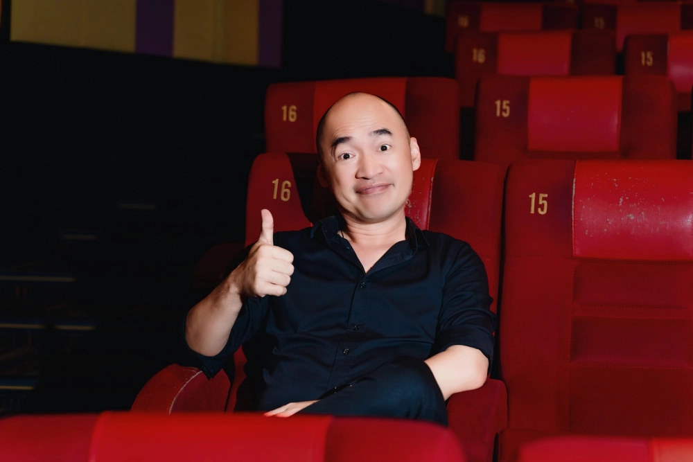 2N1D Tiến Luật là điểm sáng với cá tính hài hước