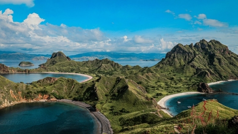 Chiêm ngưỡng tranh vẽ bãi biển tuyệt đẹp cho không gian