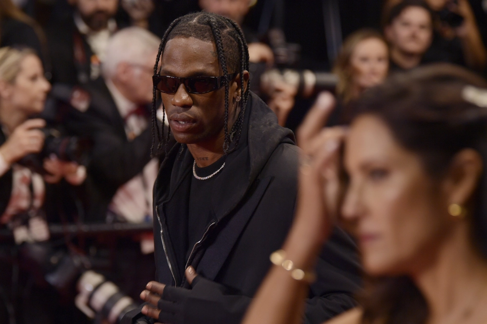 Travis Scott and Kylie Jenner mối quan hệ nhiều ồn ào