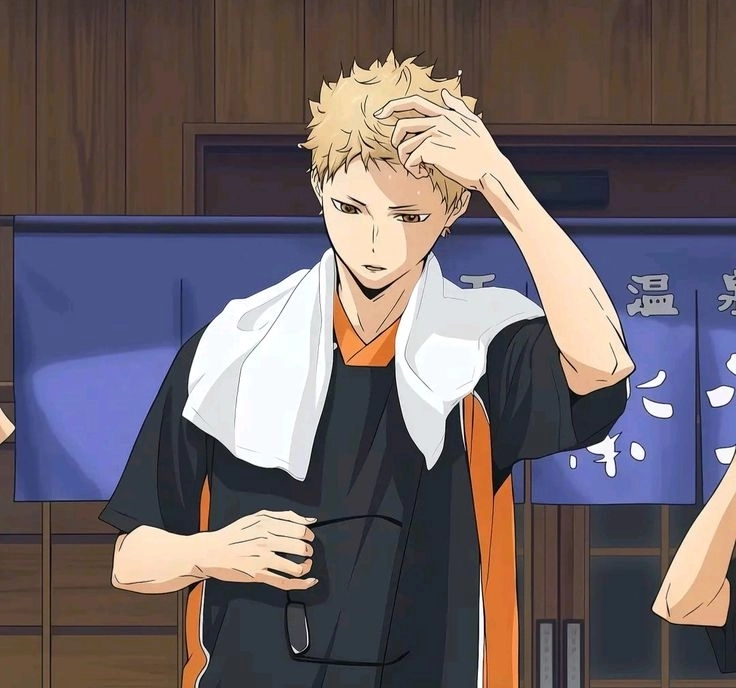 Tsukishima haikyuu với ánh nhìn lạnh lùng đặc trưng