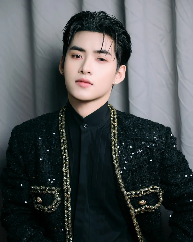 Cộng đồng mạng tò mò Hùng Huỳnh tên thật là gì