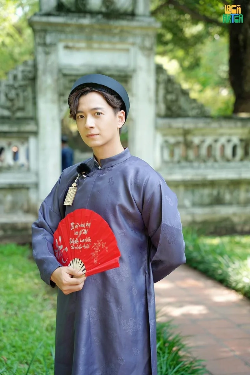 Khám phá vẻ điển trai cực cuốn của Ngô Kiến Huy đẹp trai khiến fan mê mẩn