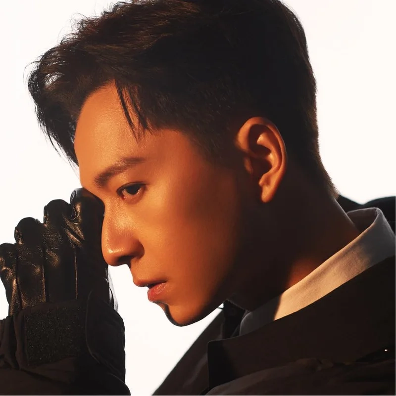 Khoảnh khắc bùng nổ của Ngô Kiến Huy sân khấu đầy năng lượng