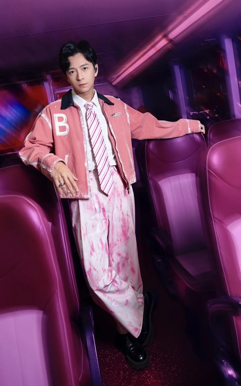 Hành trình âm nhạc của Ngô Kiến Huy ca sĩ Vpop được fan yêu thích