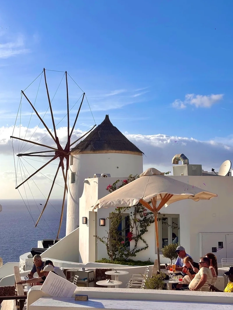 Mùa nắng rực rỡ với phong cảnh Hy Lạp mùa hè