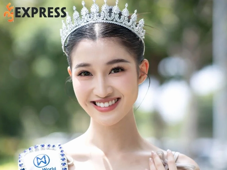 Á hậu Nguyễn Phương Nhi kiêu sa trong chiếc váy lộng lẫy