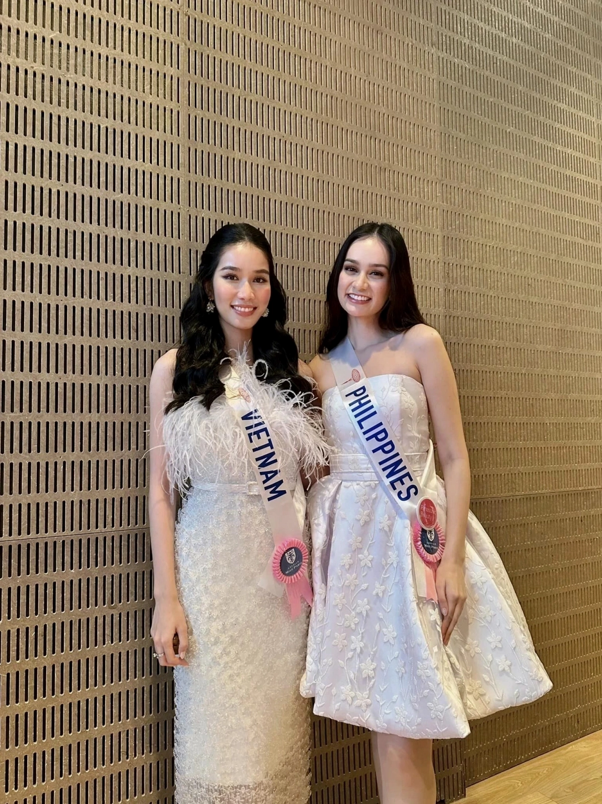 A hau phuong anh do sac xinh dep cung cac thi sinh miss international 2022 hinh anh 4