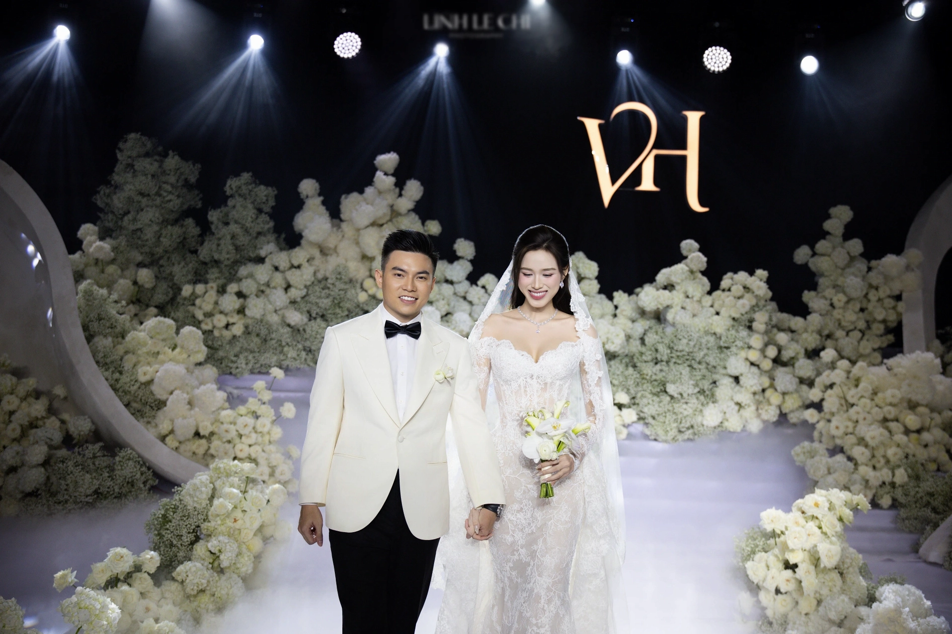 Ảnh cưới tuyệt đẹp của đỗ thị hà