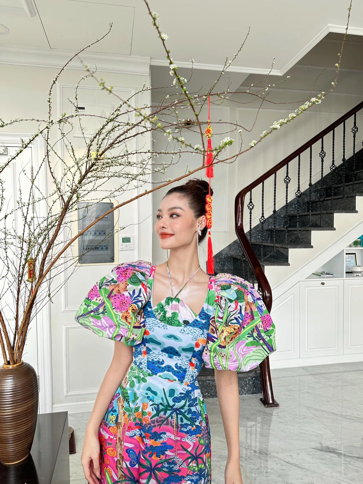 Ánh mắt sâu thẳm đầy mê hoặc trong bộ ảnh nghệ thuật