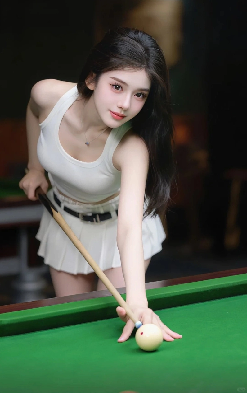 Ánh nhìn đầy mê hoặc của cô nàng quyến rũ