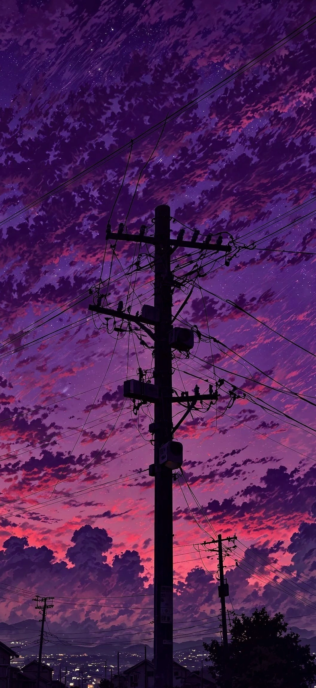 Bầu trời màu tím mộng mơ tuyệt đẹp trong buổi chiều hoàng hôn