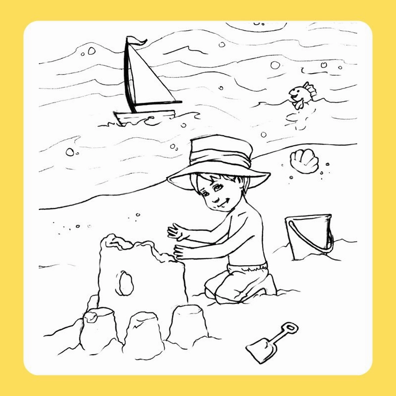 bé tô màu bãi biển với sóng nước và bãi cát vàng