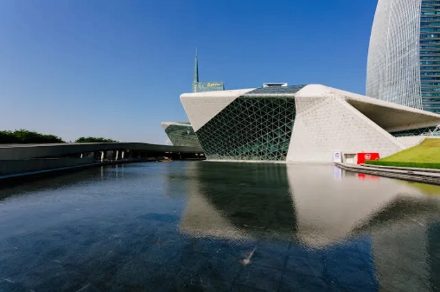 Bức ảnh Guangzhou CTF Finance Centre ma mị